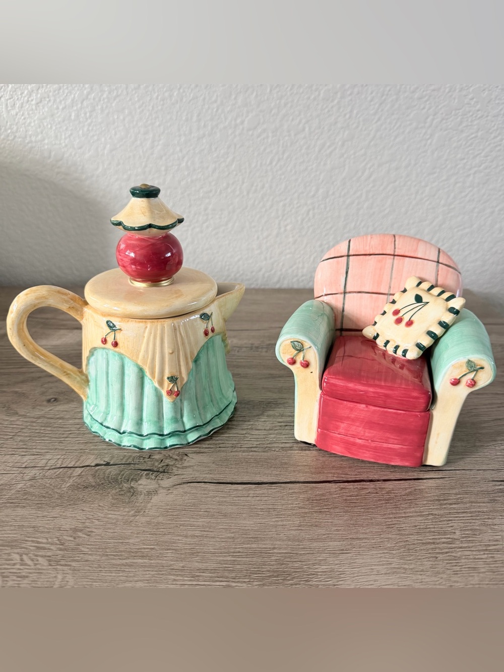 Ceramic Teapot Set of 2 Vandor 1995 Sugar Creamer Couch Table Lamp Cherries Home